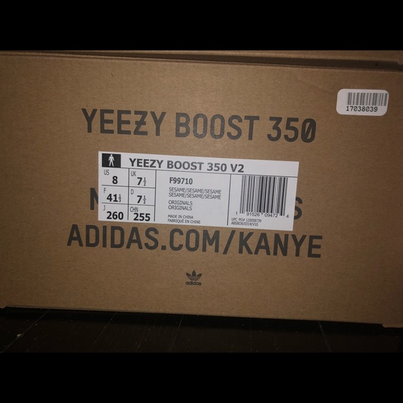 Yeezy V2 Boost - Picture 5 of 5